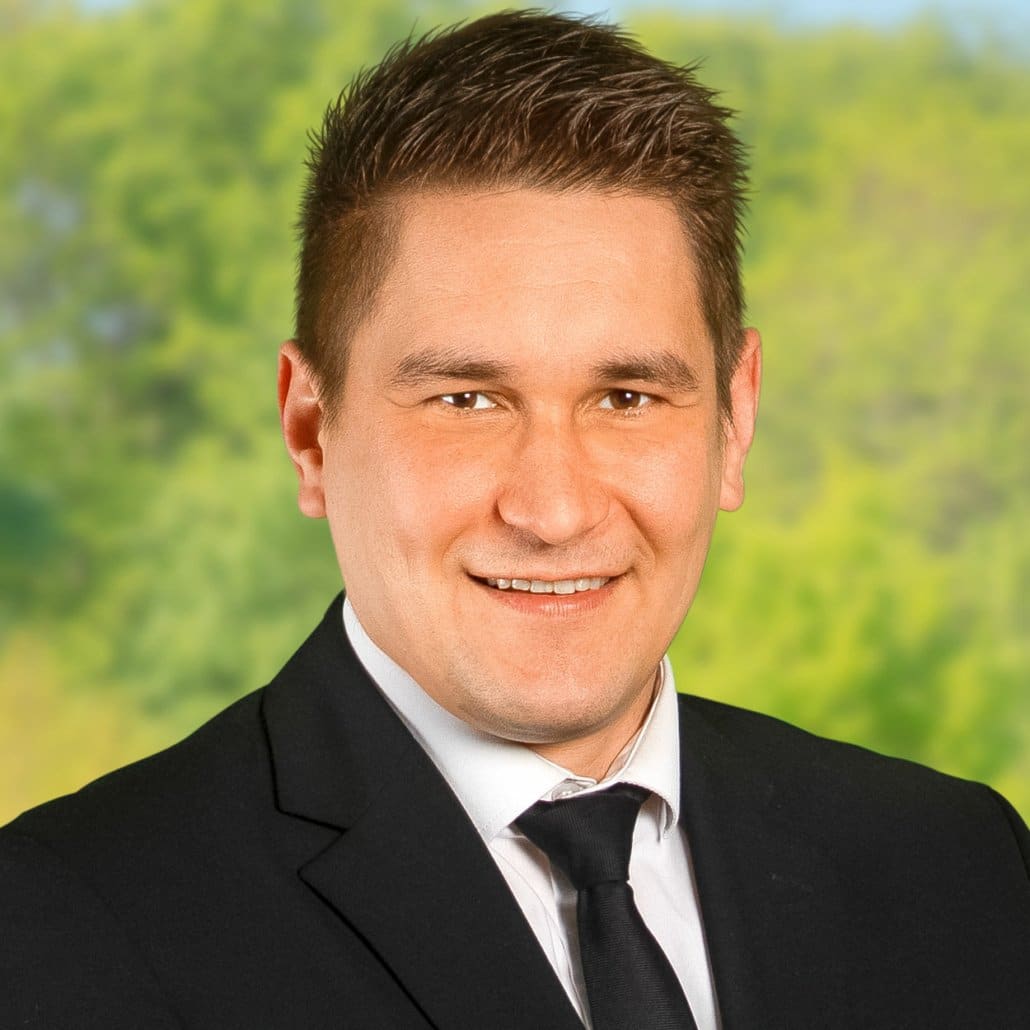Mitarbeiter Lars Henneberg